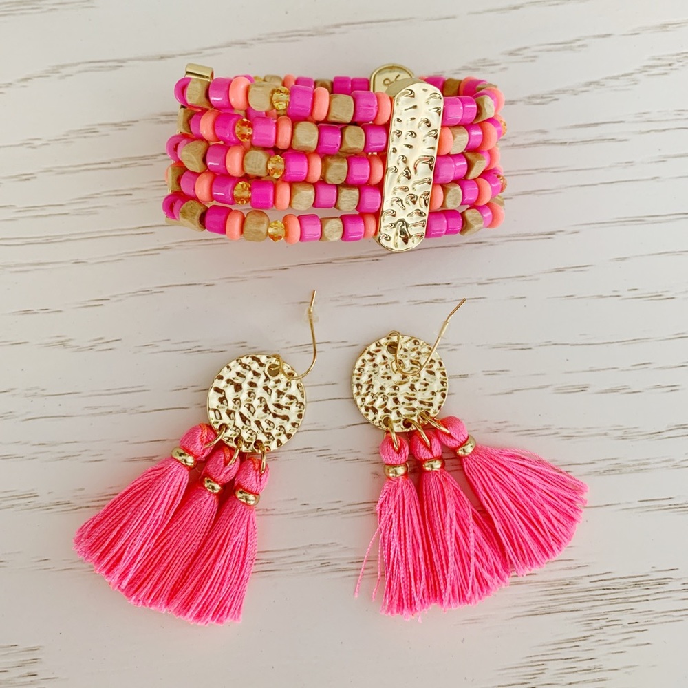 Lily Pulitzer earring and bangle set